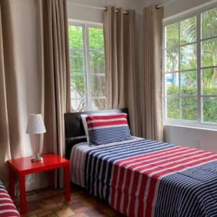 Фотографии апарт отеля
Harding Boutique Apartments