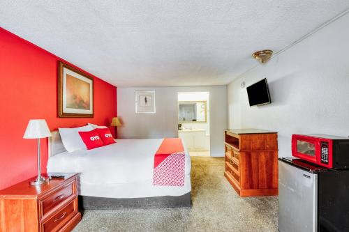 Фотография гостиницы OYO Hotel Macon GA West