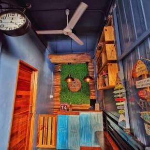 Фотографии хостела 
            Michel'inn Coron