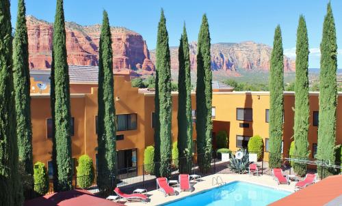 Фотография гостиницы Holiday Inn Express Sedona - Oak Creek, an IHG Hotel