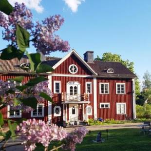 Фотографии мини отеля
Garpenbergs B&B, BnB