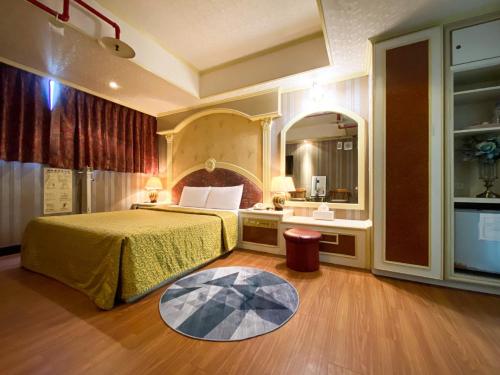 Фотографии мини отеля
Chrysler Hotel