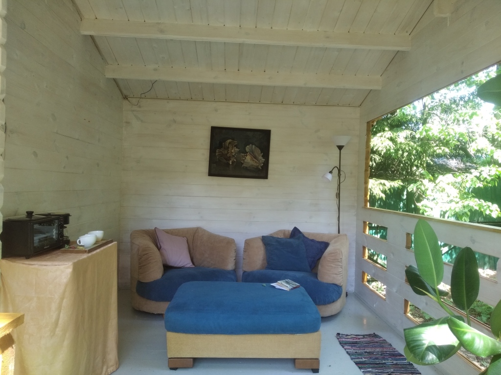 Фотография Коттеджа Частный дом Европа в Саду