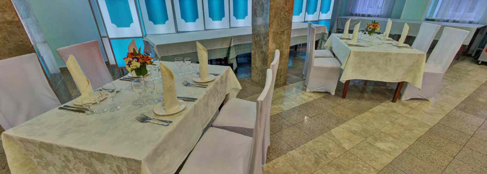 Фотография банкетного зала Изумруд