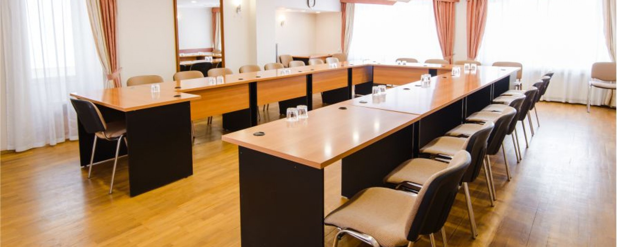 Фотографии конференц-зала Лидер