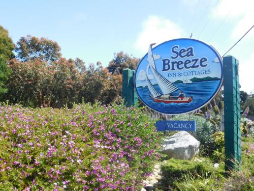 Фотография мини отеля Sea Breeze Inn - Pacific Grove