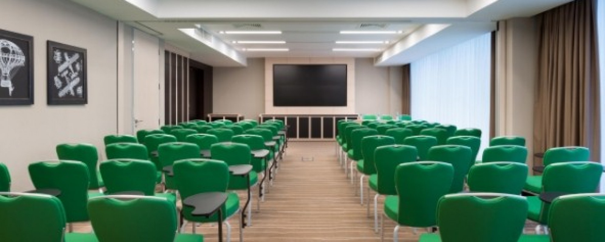 Фотографии конференц-зала GATE 1