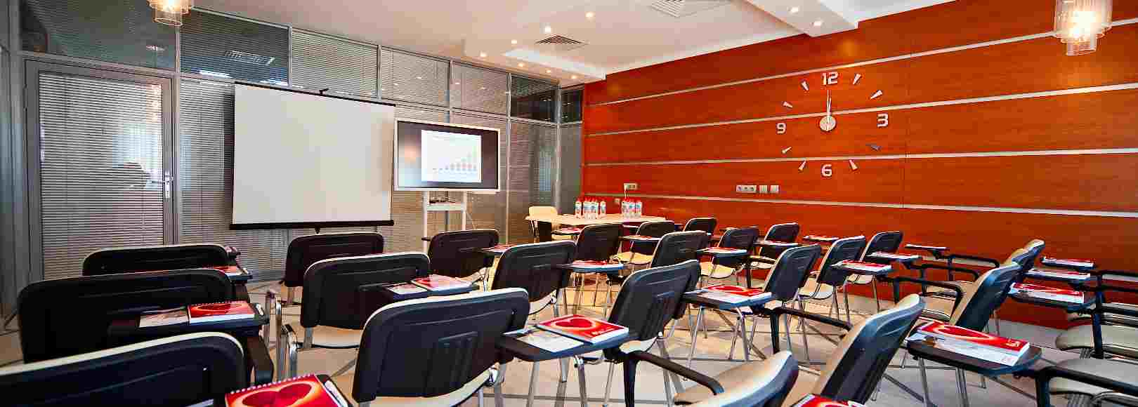 Фотография конференц-зала Конференц- зал гостиницы Моя глинка