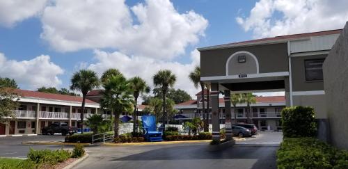 Фотография гостиницы Hotel South Tampa & Suites