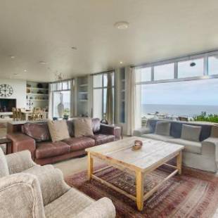 Фотографии гостевого дома
10 Elf Beach House