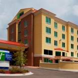 Фотография гостиницы Holiday Inn Express Hotel & Suites Chaffee - Jacksonville West, an IHG Hotel