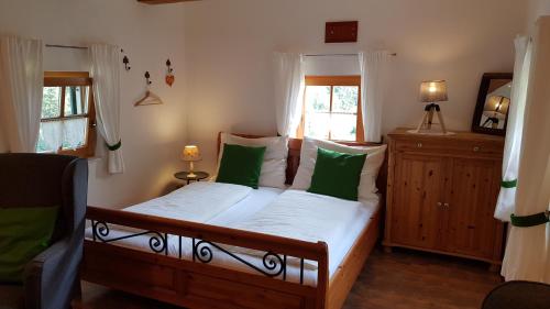 Фотография гостевого дома Waldhäuschen ADAM exklusiv für 2 Gäste