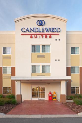Фотография гостиницы Candlewood Suites Hot Springs, an IHG Hotel
