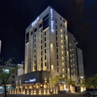 Фотографии гостиницы 
            Hotel East9