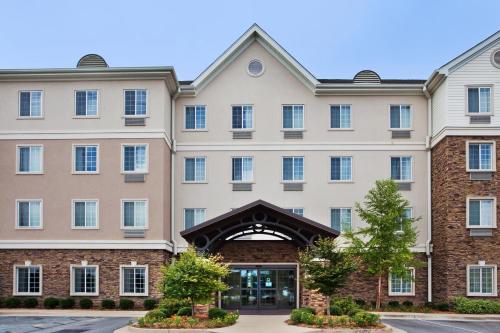 Фотография гостиницы Staybridge Suites Columbus - Fort Benning, an IHG Hotel