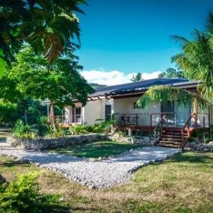 Фотографии гостиницы 
            Reflections Retreat Vanuatu