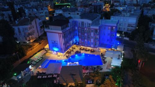 Фотография гостиницы Lara World Hotel