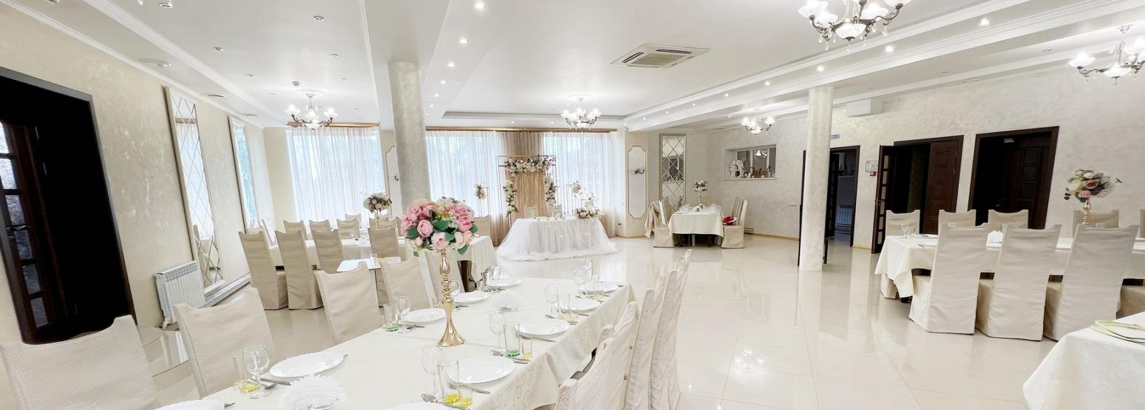 Фотография банкетного зала Савой