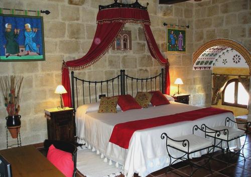 Фотография гостевого дома Casa Rural Medieval Torre Fuerte S.XIII