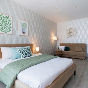 Фотография квартиры Квартира SleepNSK Просторная двухкомнатная около Аквапарка