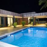 Фотография гостевого дома Pacific Palms Luxury Villa