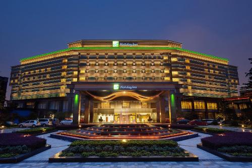 Фотография гостиницы Holiday Inn Changzhou Wujin, an IHG Hotel