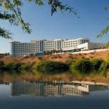 Фотография гостиницы Crowne Plaza Muscat OCEC, an IHG Hotel