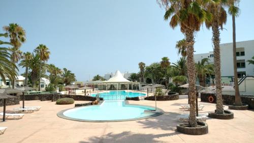 Фотография гостевого дома luxury villa playa roca