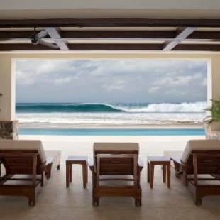 Фотографии гостевого дома
Fort Walker (Beachfront House)