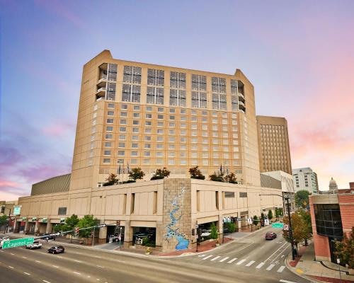 Фотография гостиницы The Grove Hotel