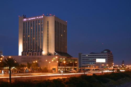Фотография гостиницы Crowne Plaza Hotel Monterrey, an IHG Hotel