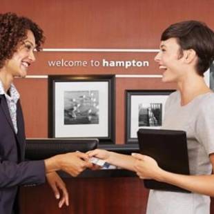 Фотографии гостиницы 
            Hampton Inn & Suites Sioux City South, IA