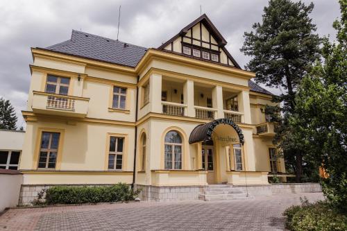 Фотография гостиницы Hotel Palace Cinema