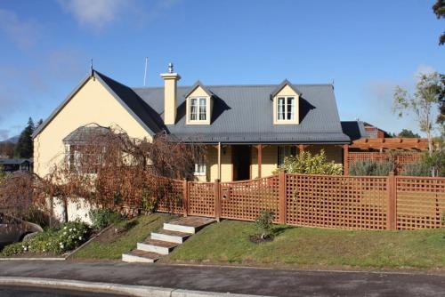 Фотография гостевого дома 37 St James Avenue