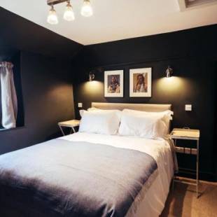 Фотографии мини отеля
The Bell Inn