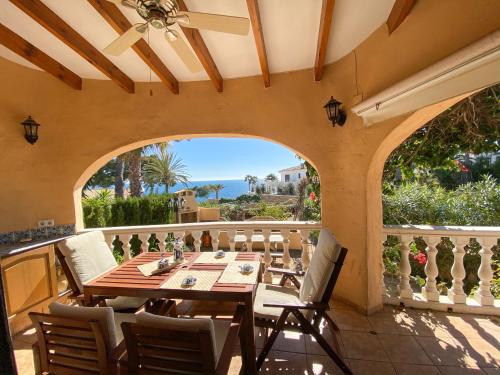 Фотография гостевого дома Villa Paraiso Moraira. Vista mar. 5 min andando Playa