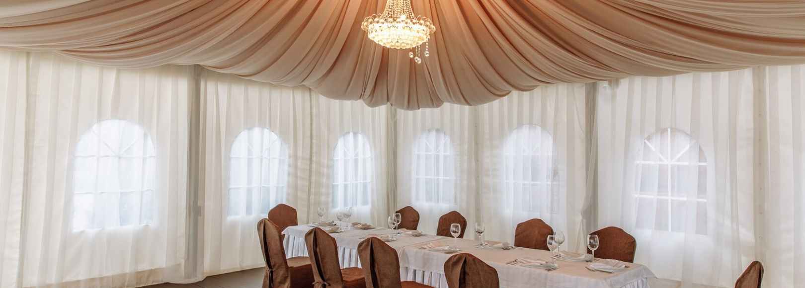 Фотография банкетного зала Шатер Лаванда