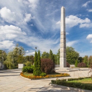 Фотография Памятник 1200 гвардейцам