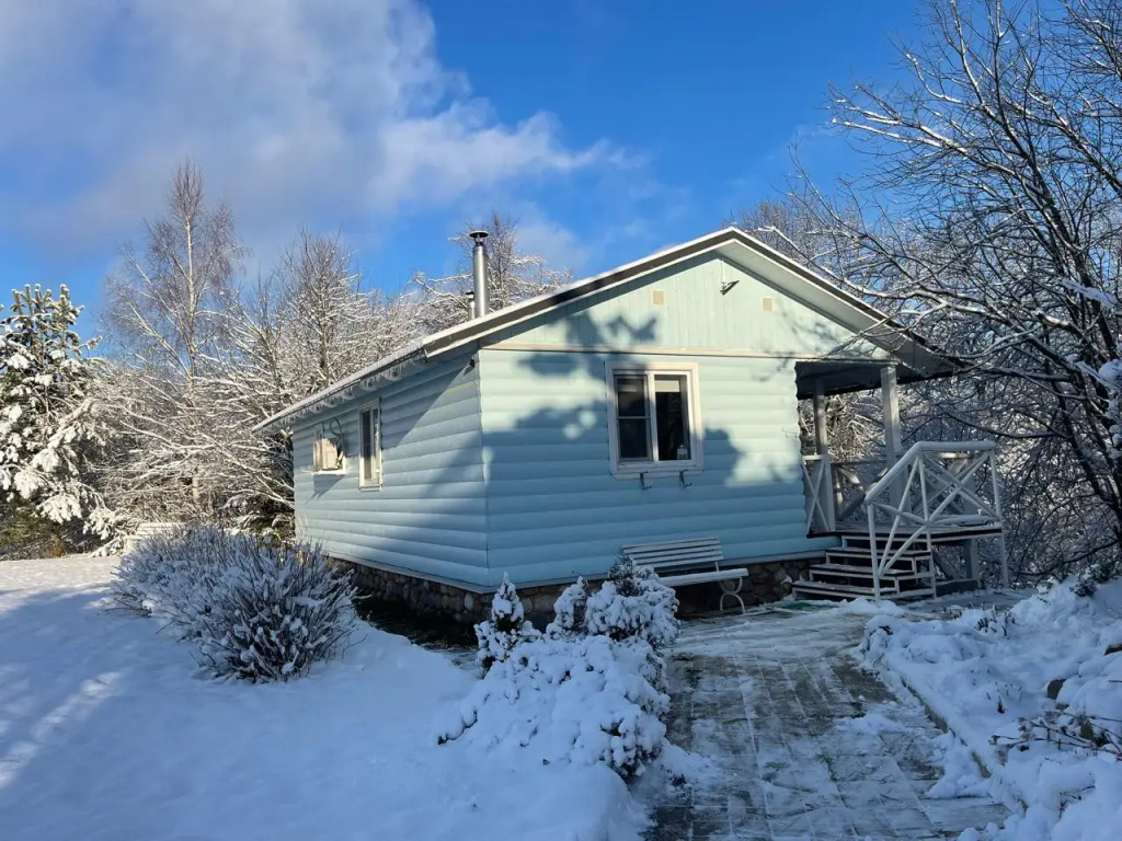 Фотография Коттеджа Частный дом Домик у воды