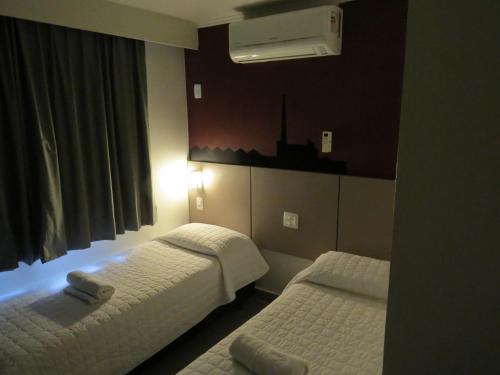 Фотография гостиницы Minuano Hotel Express próx Orla Lago Guaíba, Mercado Público, 300 m Rodoviária