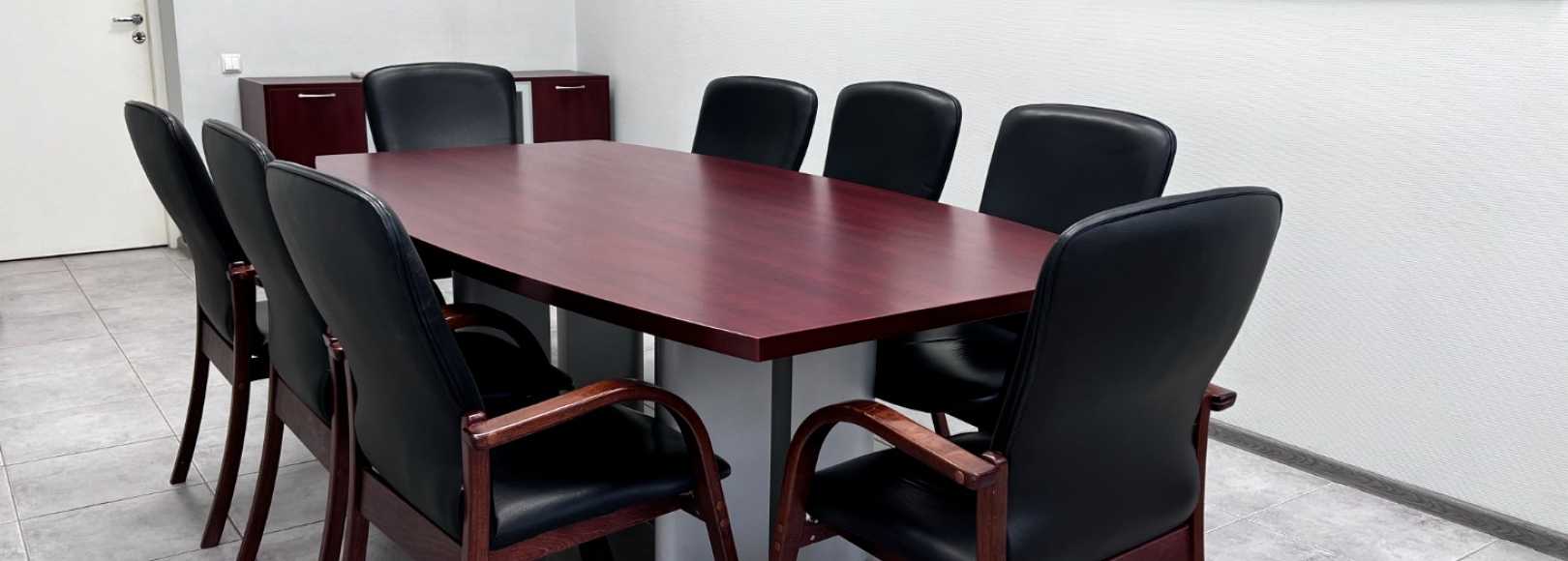 Фотография комнаты для переговоров Переговорная комната Литейный