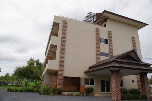 Фотография гостиницы OYO 384 Ban Sabaidee