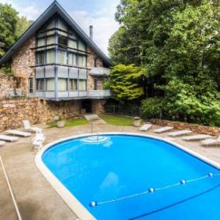 Фотографии гостиницы
Chalet Inn