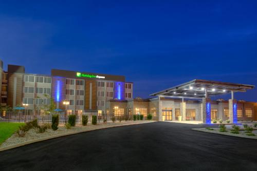 Фотография гостиницы Holiday Inn Express Louisville Airport Expo Center, an IHG Hotel