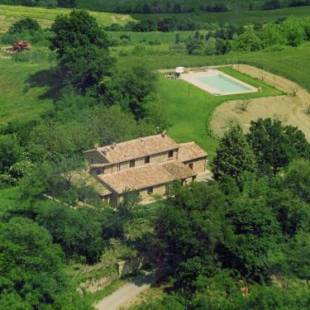 Фотографии гостевого дома 
            Rustic Farmhouse in Proceno with Swimming Pool