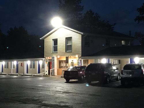 Фотография мотеля Americas Best Value Inn Jonesville/Hillsdale