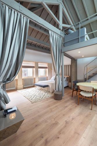 Фотография гостевого дома Charm Palace Porto