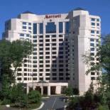 Фотография гостиницы Falls Church Marriott Fairview Park