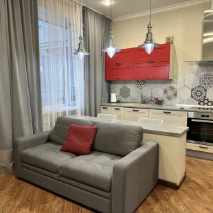 Фотография квартиры Апартаменты в Сталинском доме в центре