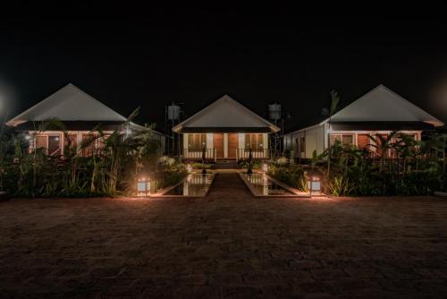 Фотография гостиницы Exotica By The Sea